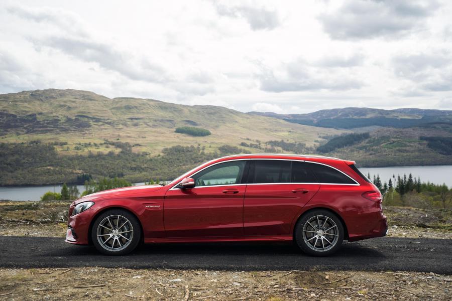  Mercedes-AMG C63 Estate 2015 года  (UK) (фото 12 из 30)